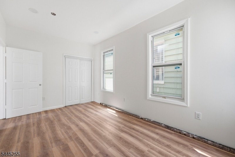 183 Graham Ave 2