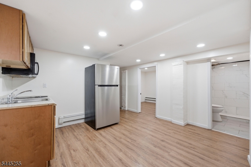 183 Graham Ave 2