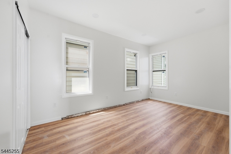 183 Graham Ave 2