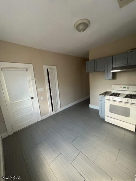 322 Ashton Ave 2