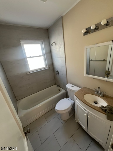 322 Ashton Ave 2