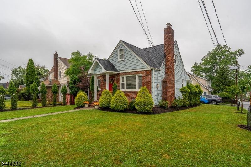 19 Robertson Rd