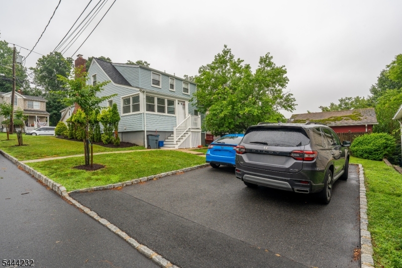 19 Robertson Rd