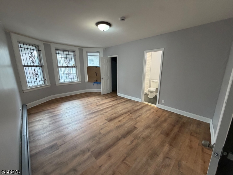 32 Fabyan Pl
