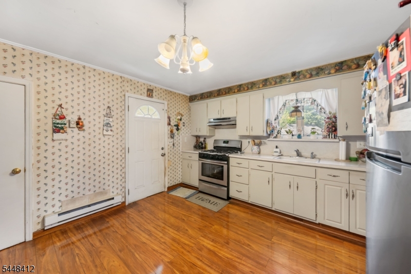 167 Manning Ave