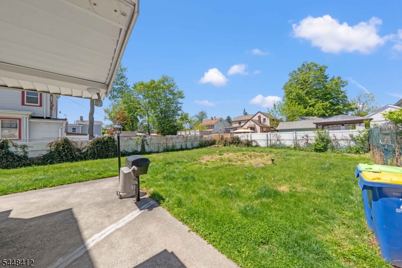 167 Manning Ave
