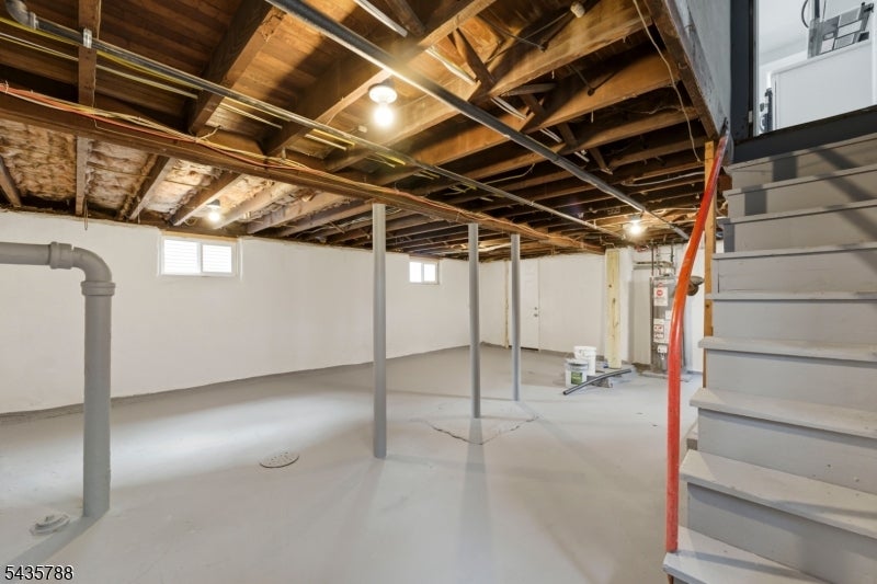 11 Jean Ct