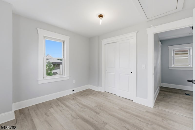 11 Jean Ct