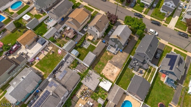 11 Jean Ct