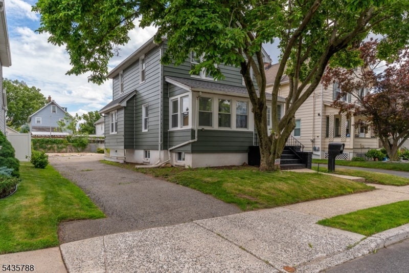 11 Jean Ct