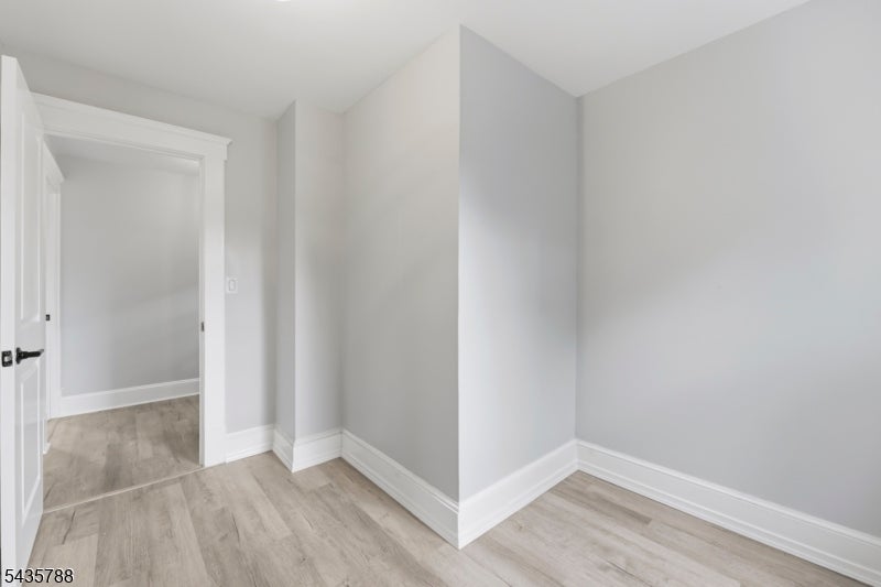 11 Jean Ct