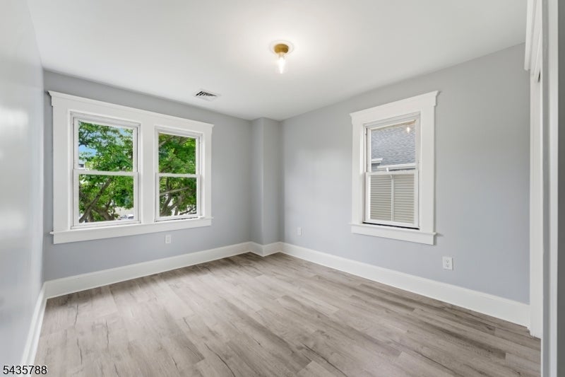11 Jean Ct