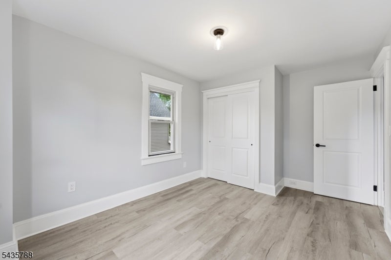 11 Jean Ct