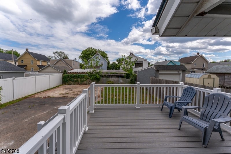 11 Jean Ct