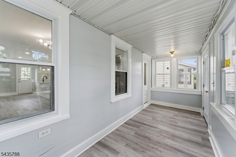 11 Jean Ct