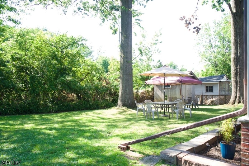 12 Carpenter Pl