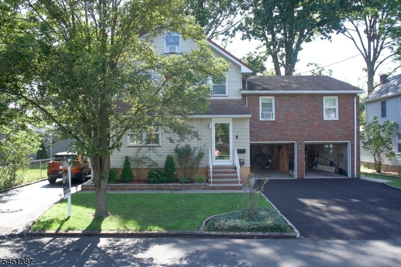 12 Carpenter Pl