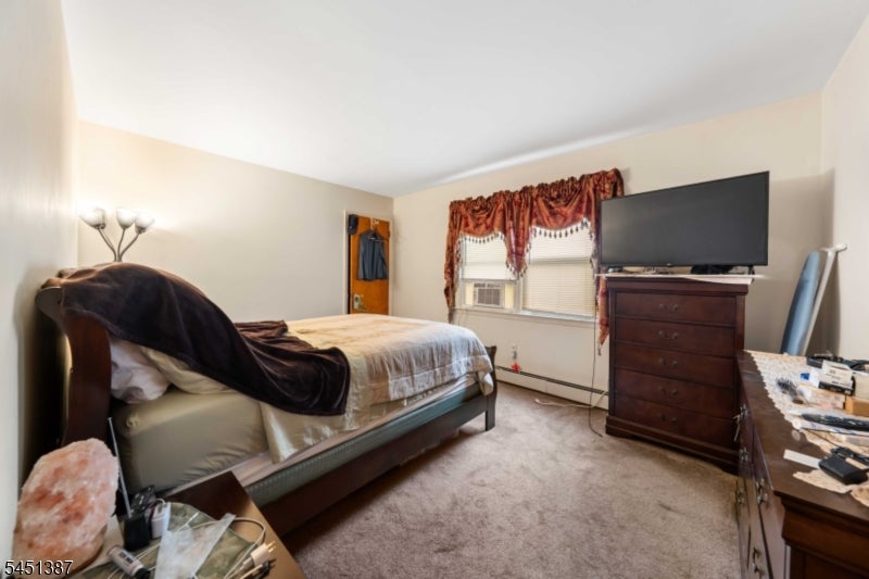 12 Carpenter Pl
