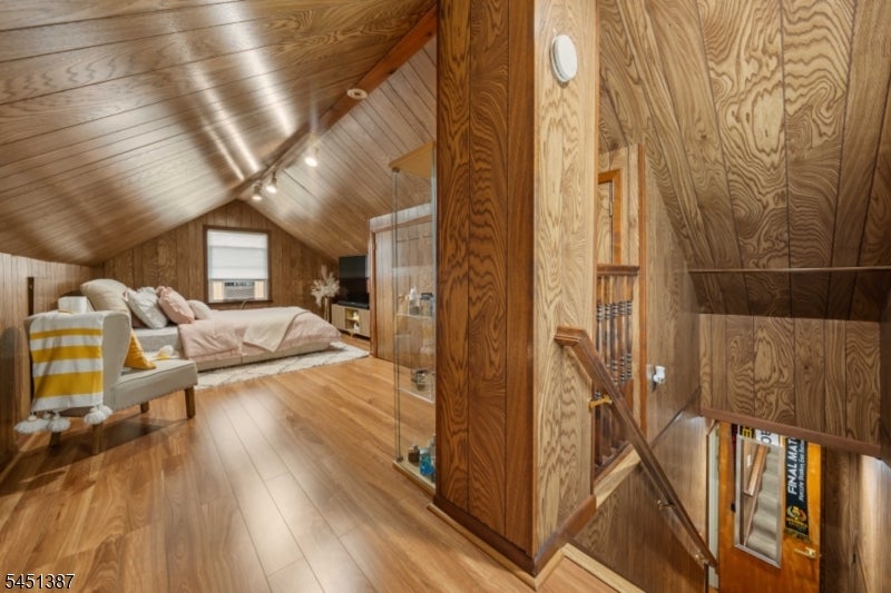 12 Carpenter Pl