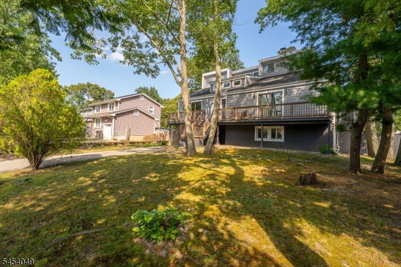 130 Mello Ln