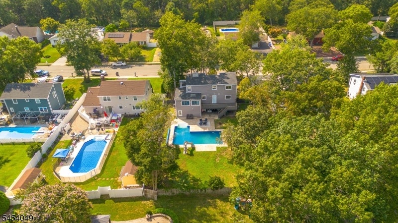 130 Mello Ln