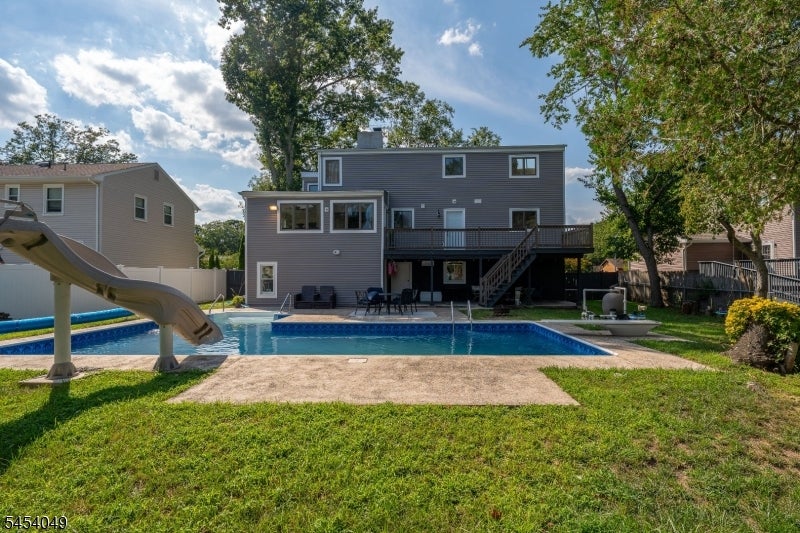 130 Mello Ln