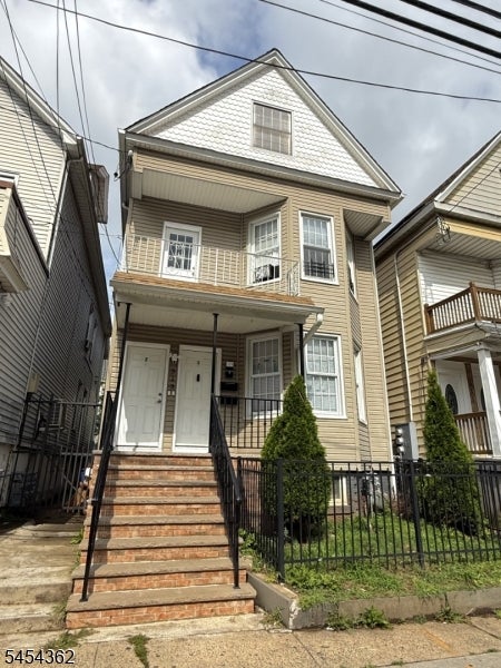 313 Washington Ave
