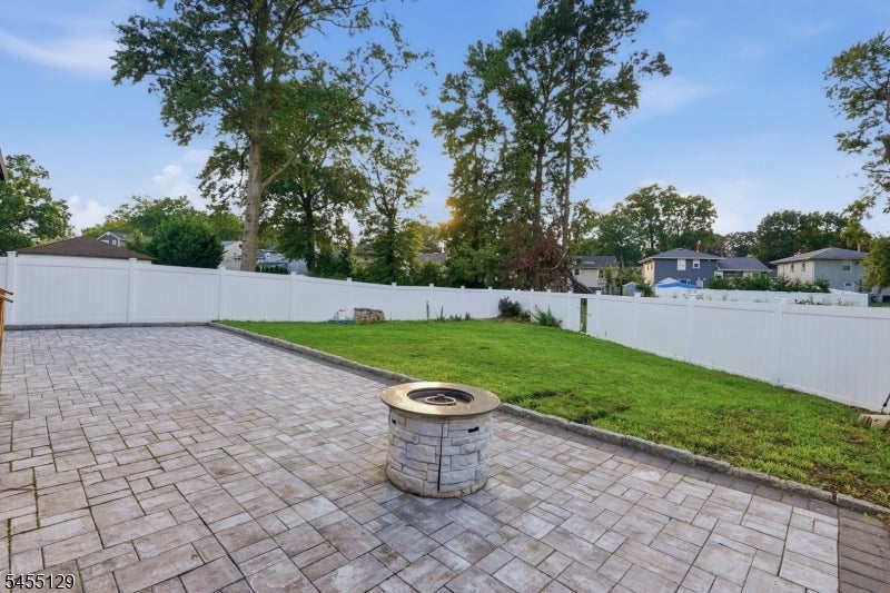 458 Lehigh Ave