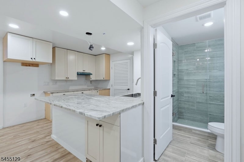 458 Lehigh Ave