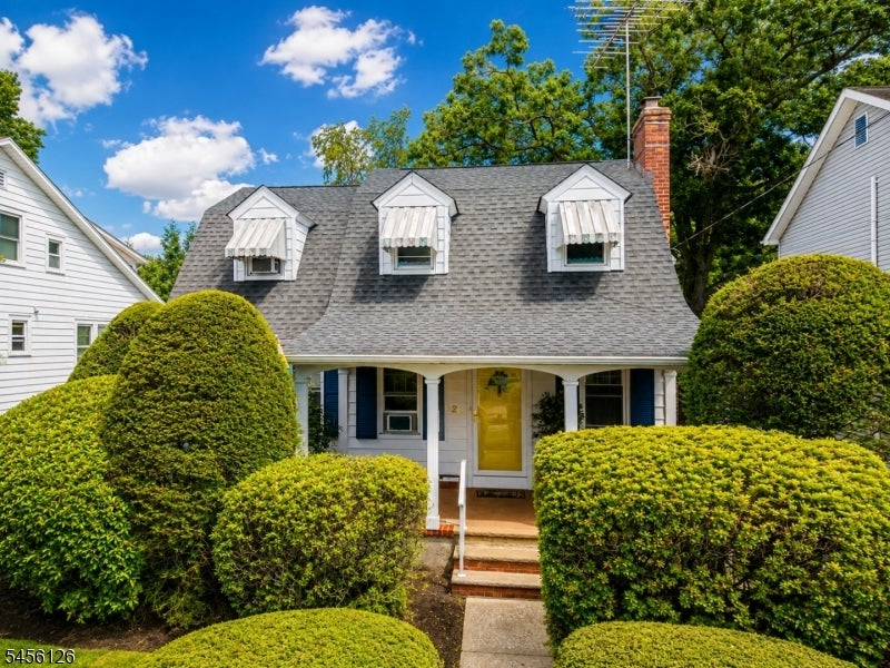 326 Rea Ave