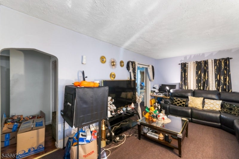 1251 Columbia Ave