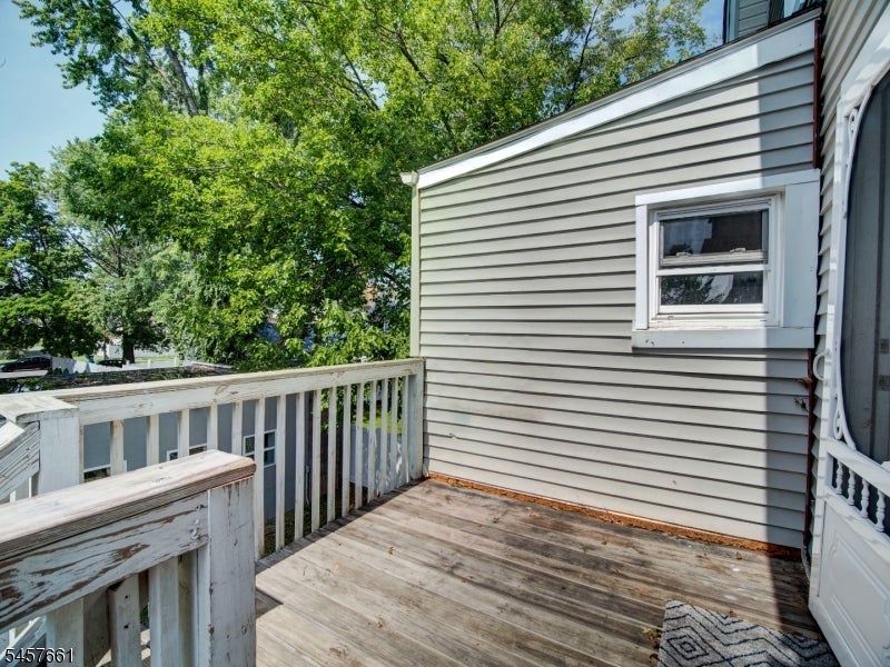 216 Prescott Pl 2
