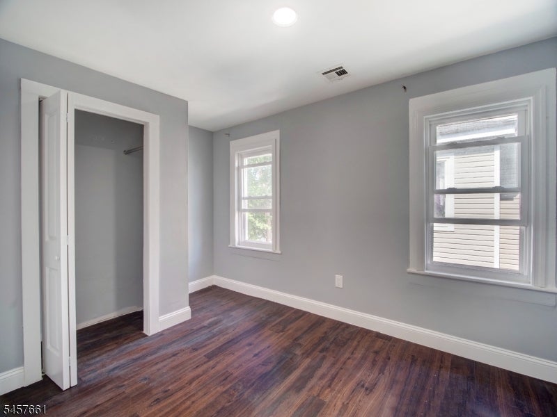216 Prescott Pl 2