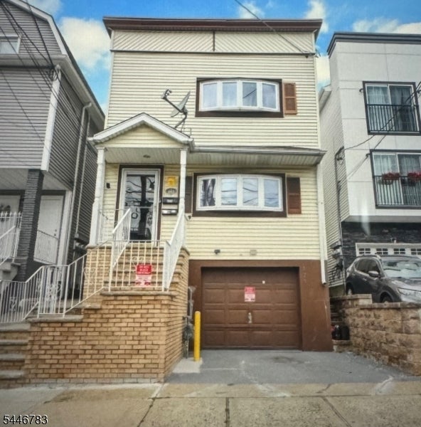 225 Palmer St