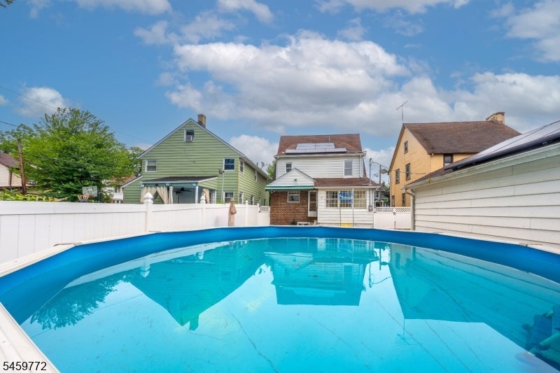 15 Stevens Rd