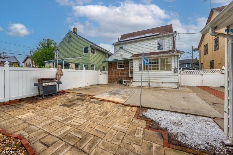 15 Stevens Rd