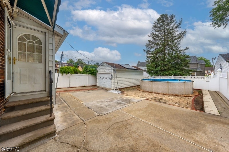 15 Stevens Rd