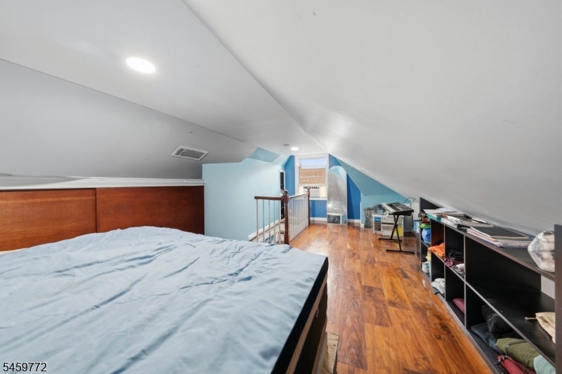 15 Stevens Rd