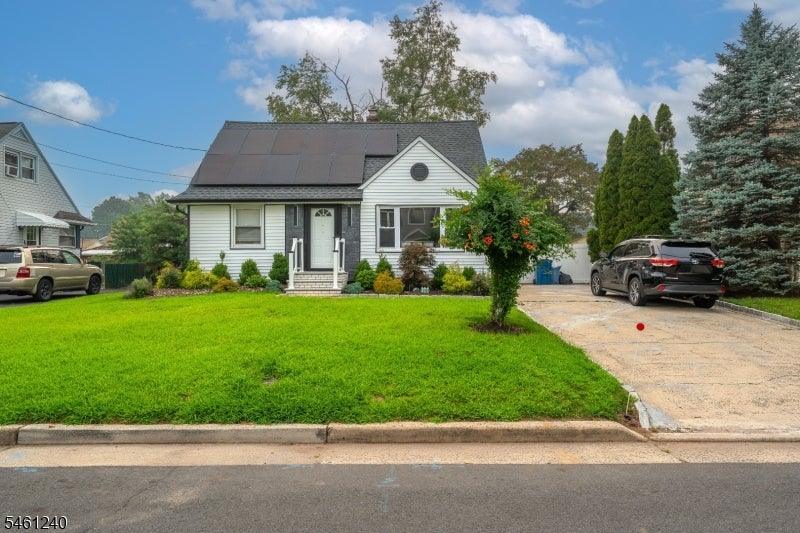 156 Baker Ave