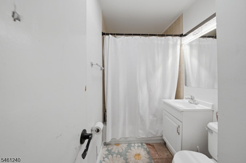 156 Baker Ave
