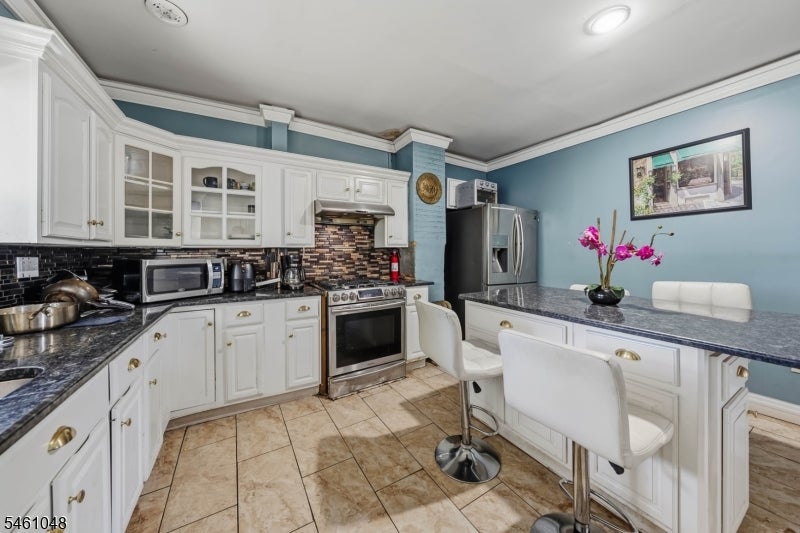 75 Osborne Pl