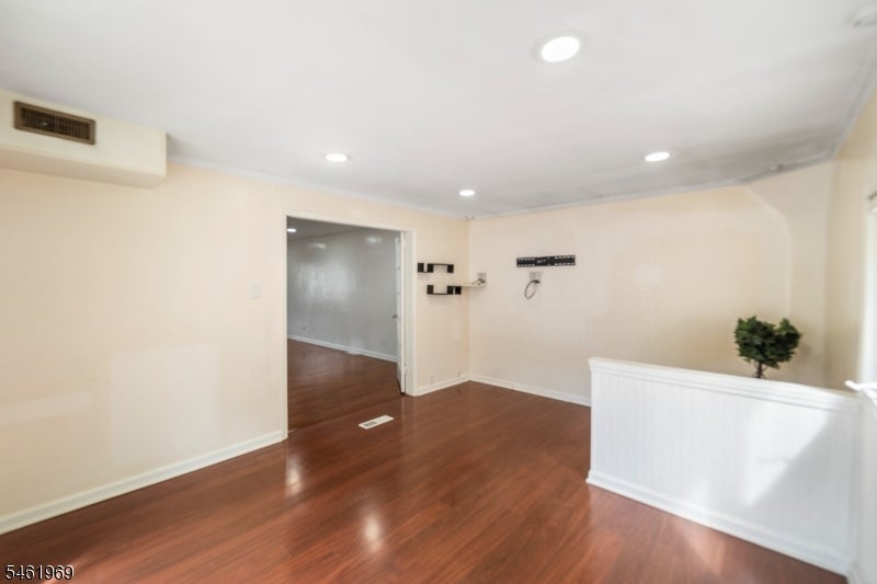 80 Stillwell Rd
