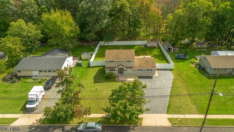 80 Stillwell Rd