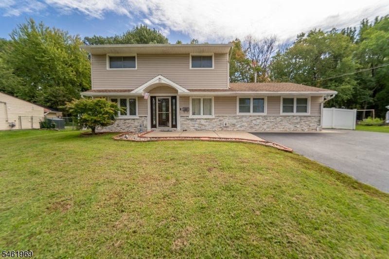 80 Stillwell Rd