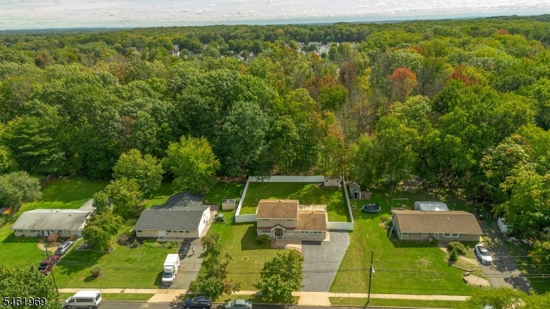 80 Stillwell Rd