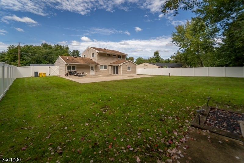 80 Stillwell Rd