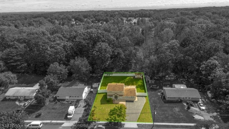 80 Stillwell Rd