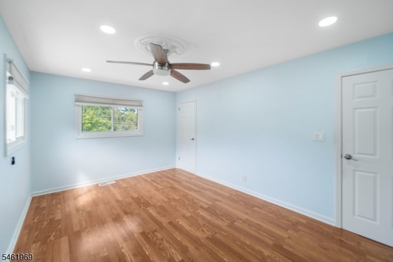 80 Stillwell Rd