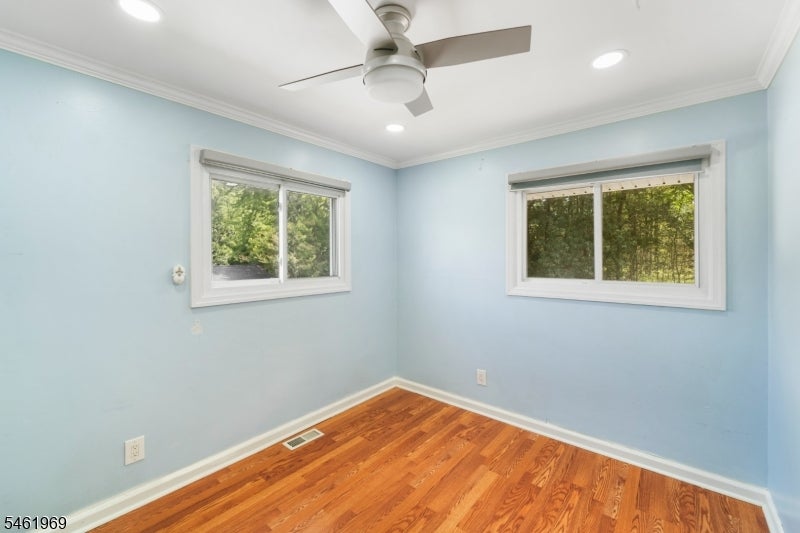 80 Stillwell Rd