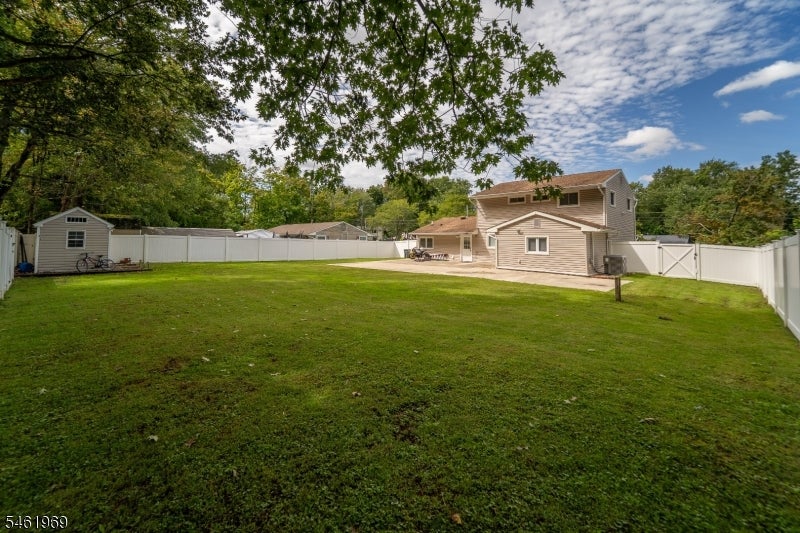 80 Stillwell Rd